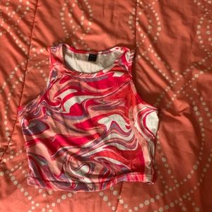 Crop top